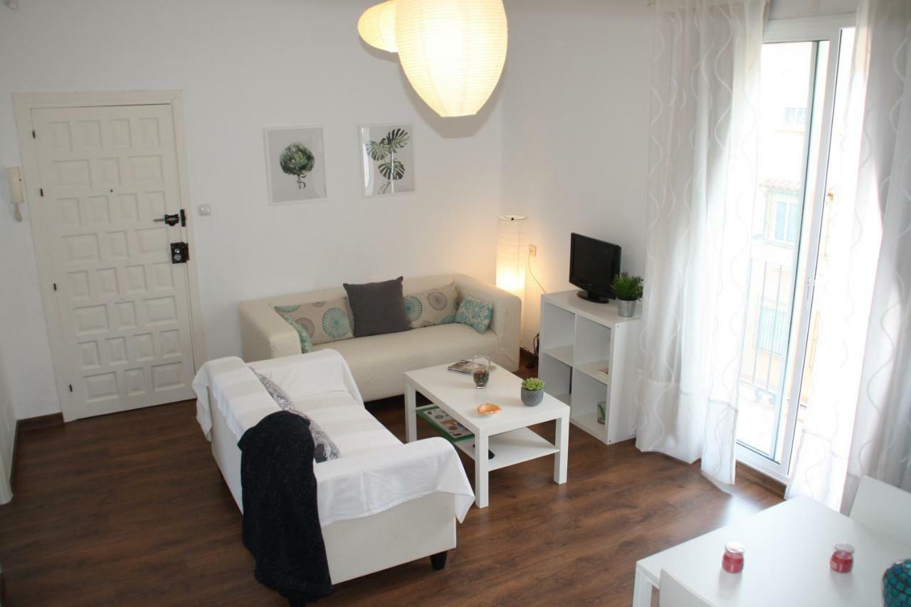 Apartamento Tia Maria Apartament Malaga Zewnętrze zdjęcie