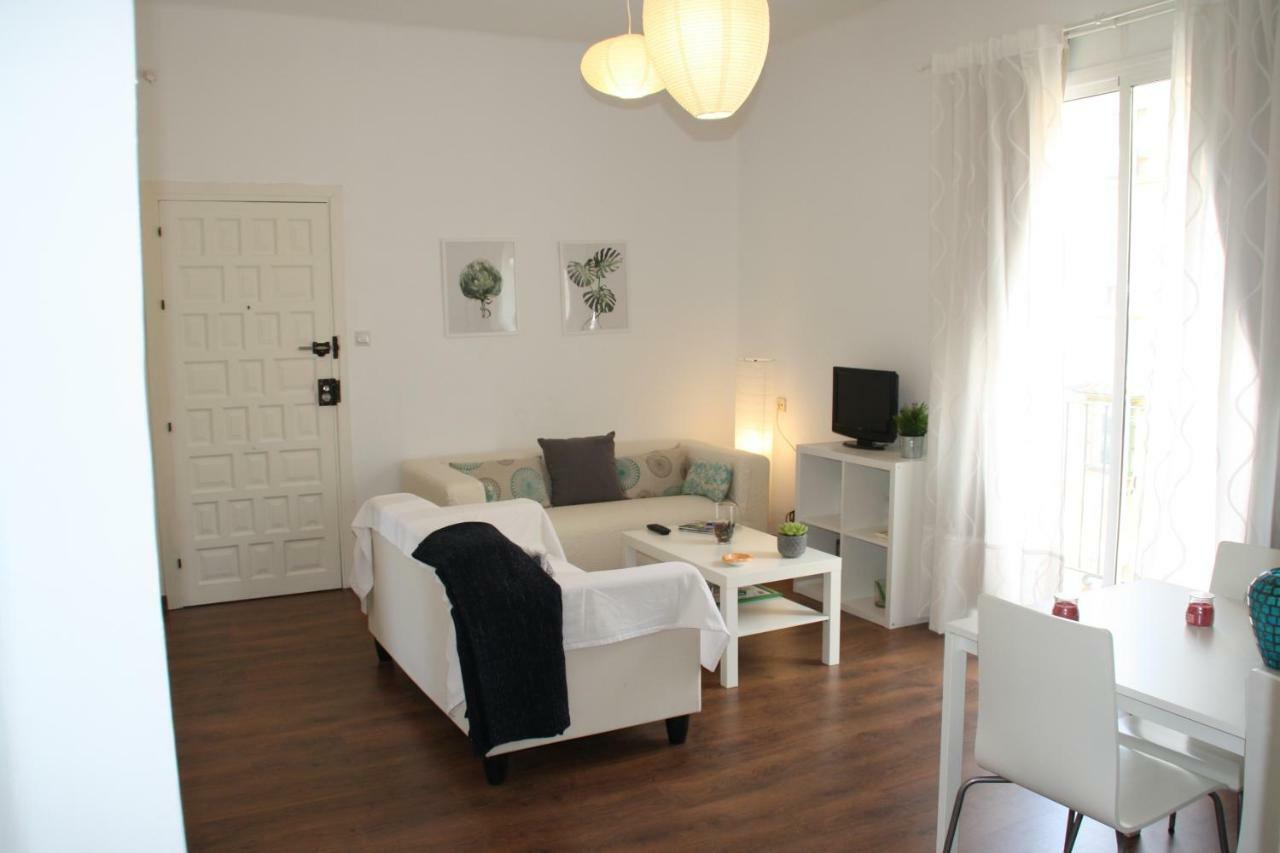 Apartamento Tia Maria Apartament Malaga Zewnętrze zdjęcie