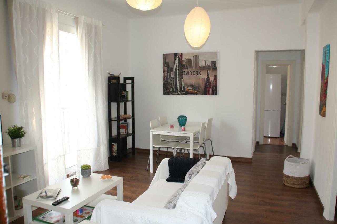 Apartamento Tia Maria Apartament Malaga Zewnętrze zdjęcie